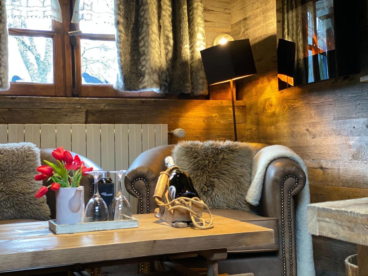 Micro-Lodge, Le Petit Nid D'Amour Montriond Exterior photo